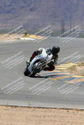 media/May-06-2024-Moto Forza (Mon) [[b33359f27d]]/1-Advanced/Session 4 (Turns 9 and 8)/